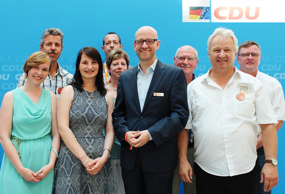 Gruppenfoto mit dem Generalsekretär der CDU-Deutschlands, Dr. Peter Tauber, MdB, im Konrad-Adenauer-Haus in Berlin